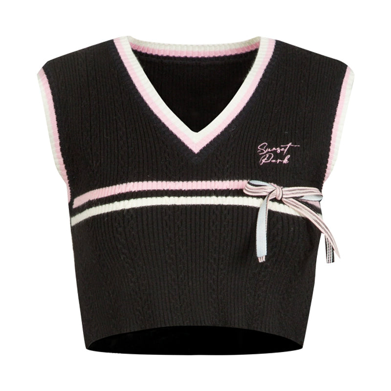 Embroidery striped knitted V-neck vest skirt set