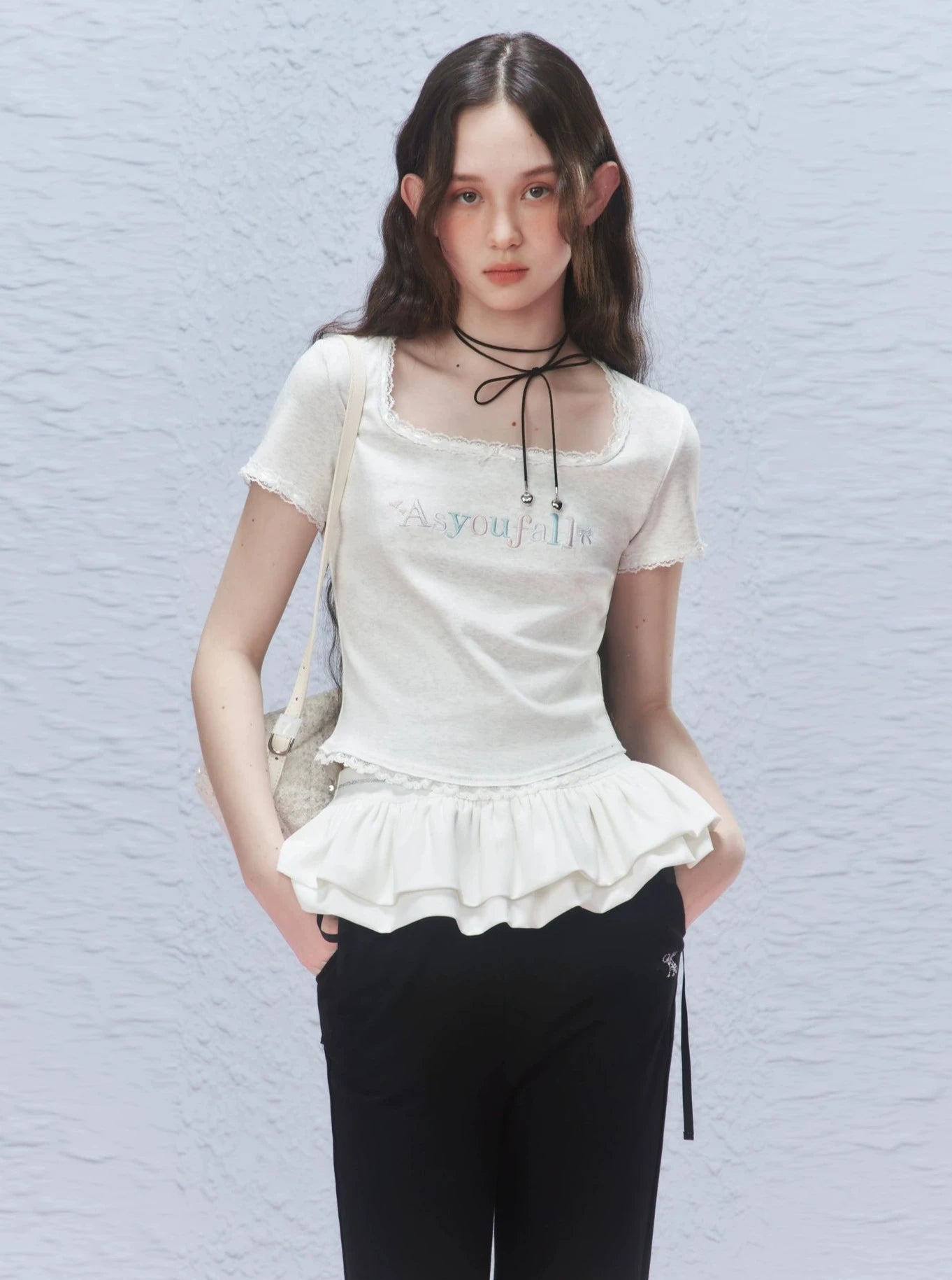 French Embroidery Cropped T-Shirt