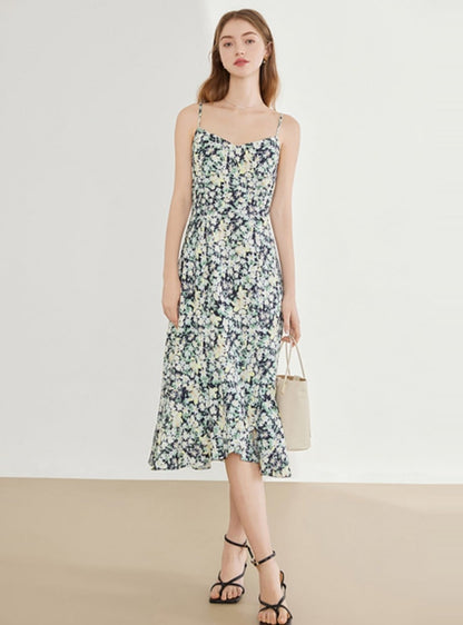 Clavicle-Showcasing Floral Dress