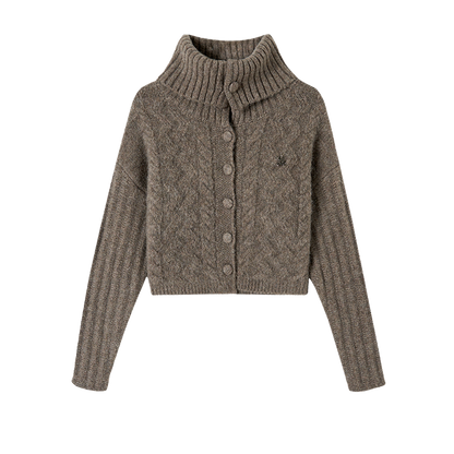 Turtleneck knit coat