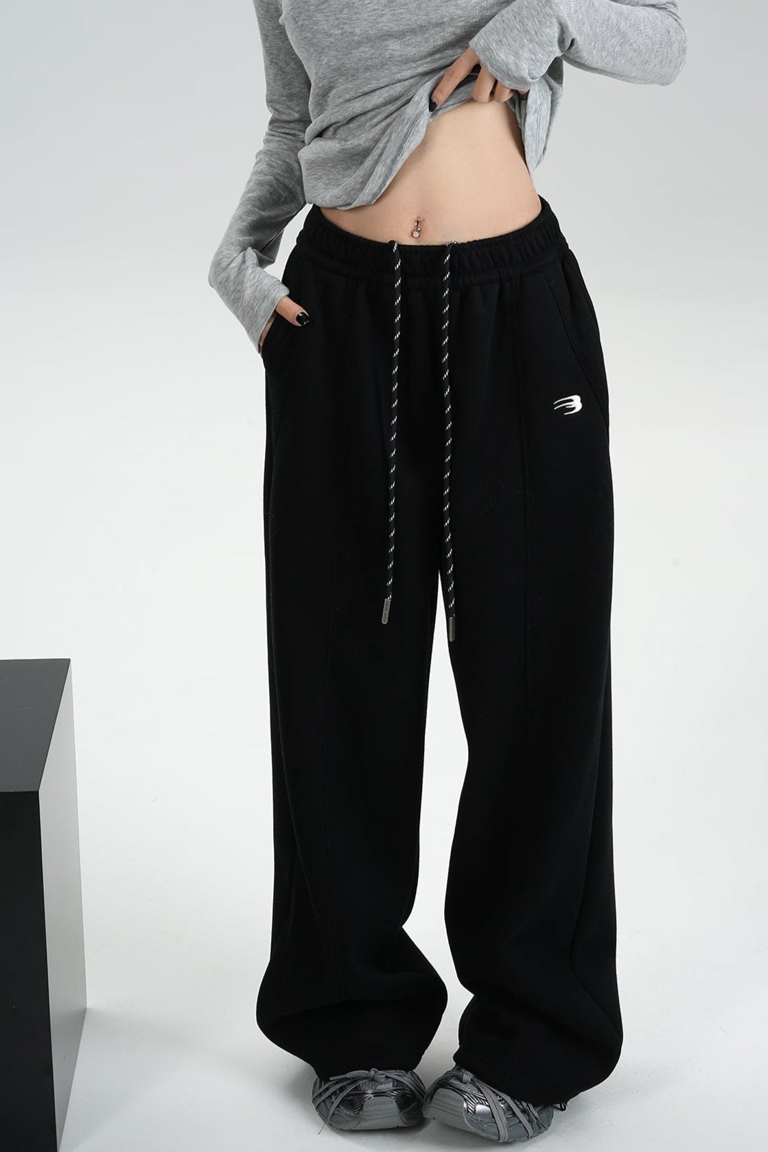 Fleece Thickened Wide-Leg Sweatpants