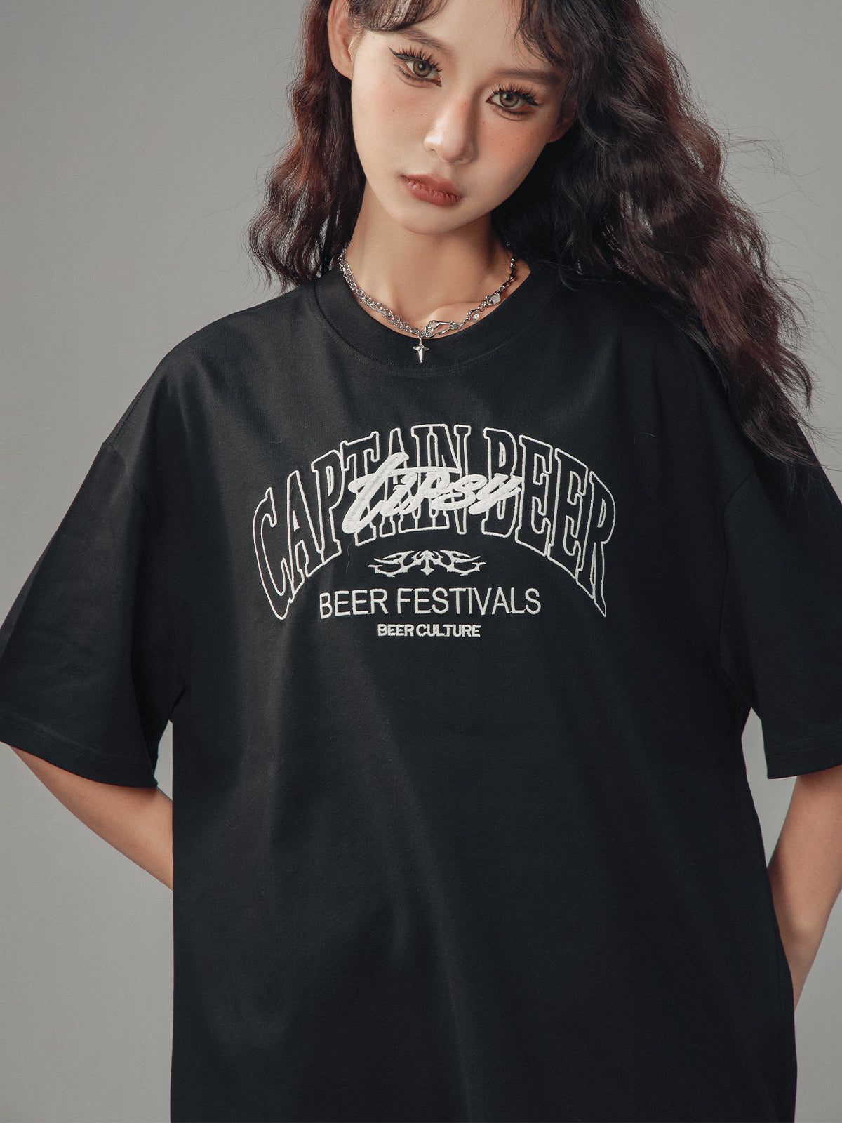 Embroidery Letter Crew Neck T-Shirt