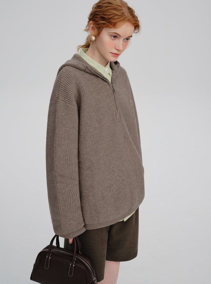 Maillard mit Kapuze mit einem Halbzipper-Pullover