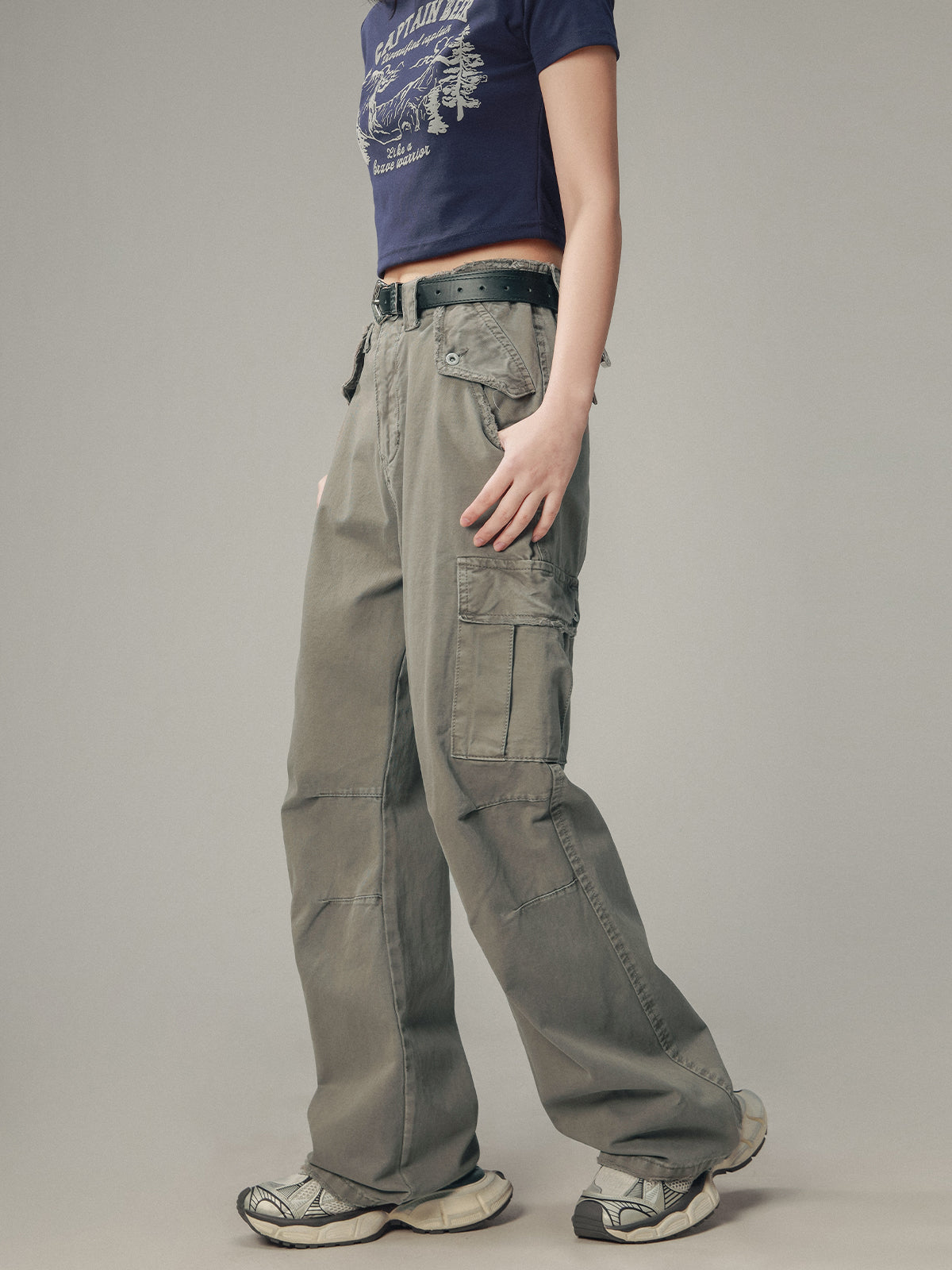 Gray Vintage Design Cargo Pants