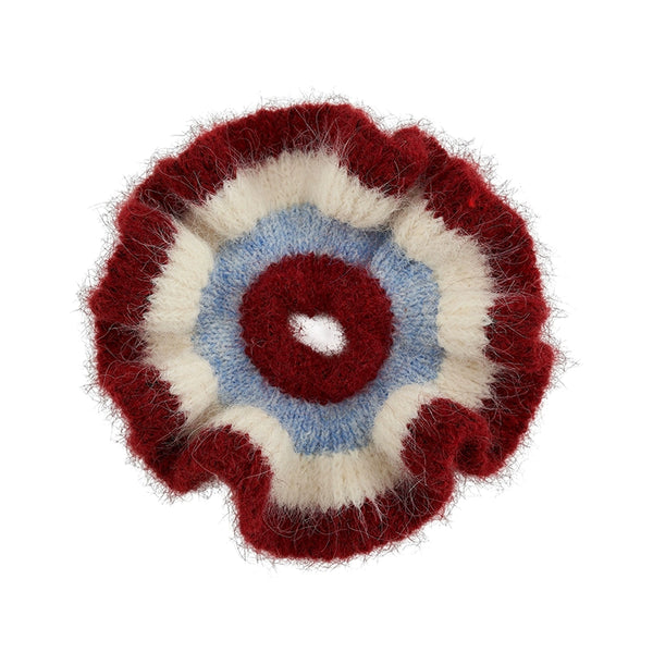 대조적인 땋은 머리끈 