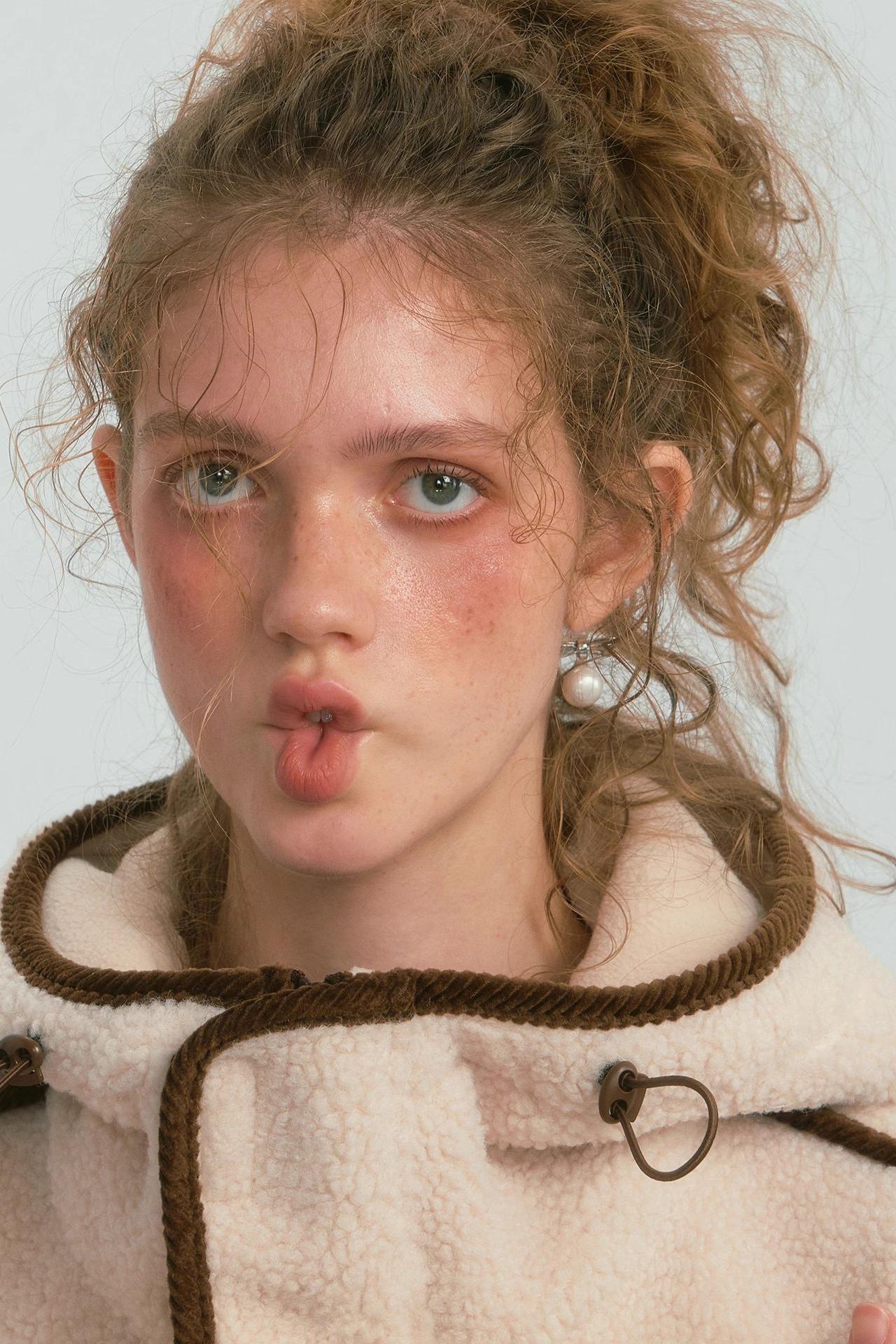 Contrast Piping Fleece Coat