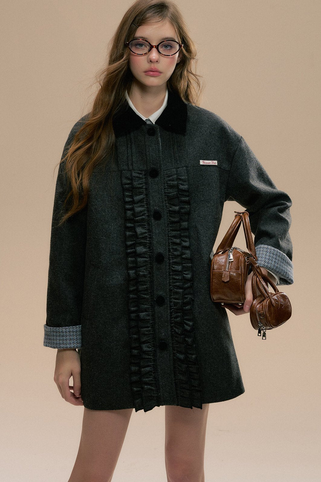 Fungus-Trimmed Dark Gray Tweed Coat