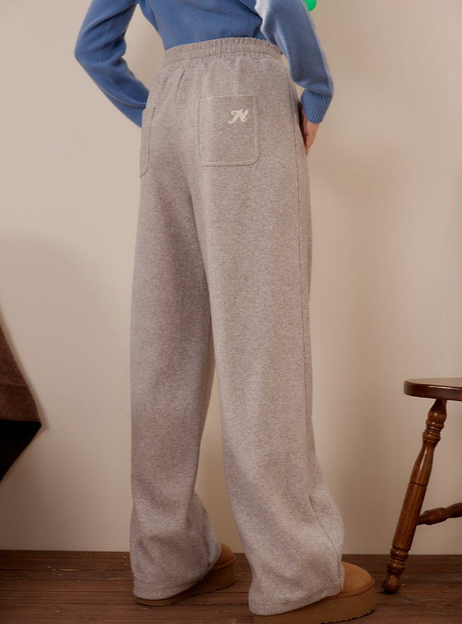 HIGH-WAISTED STRAIGHT SWEATPANTS