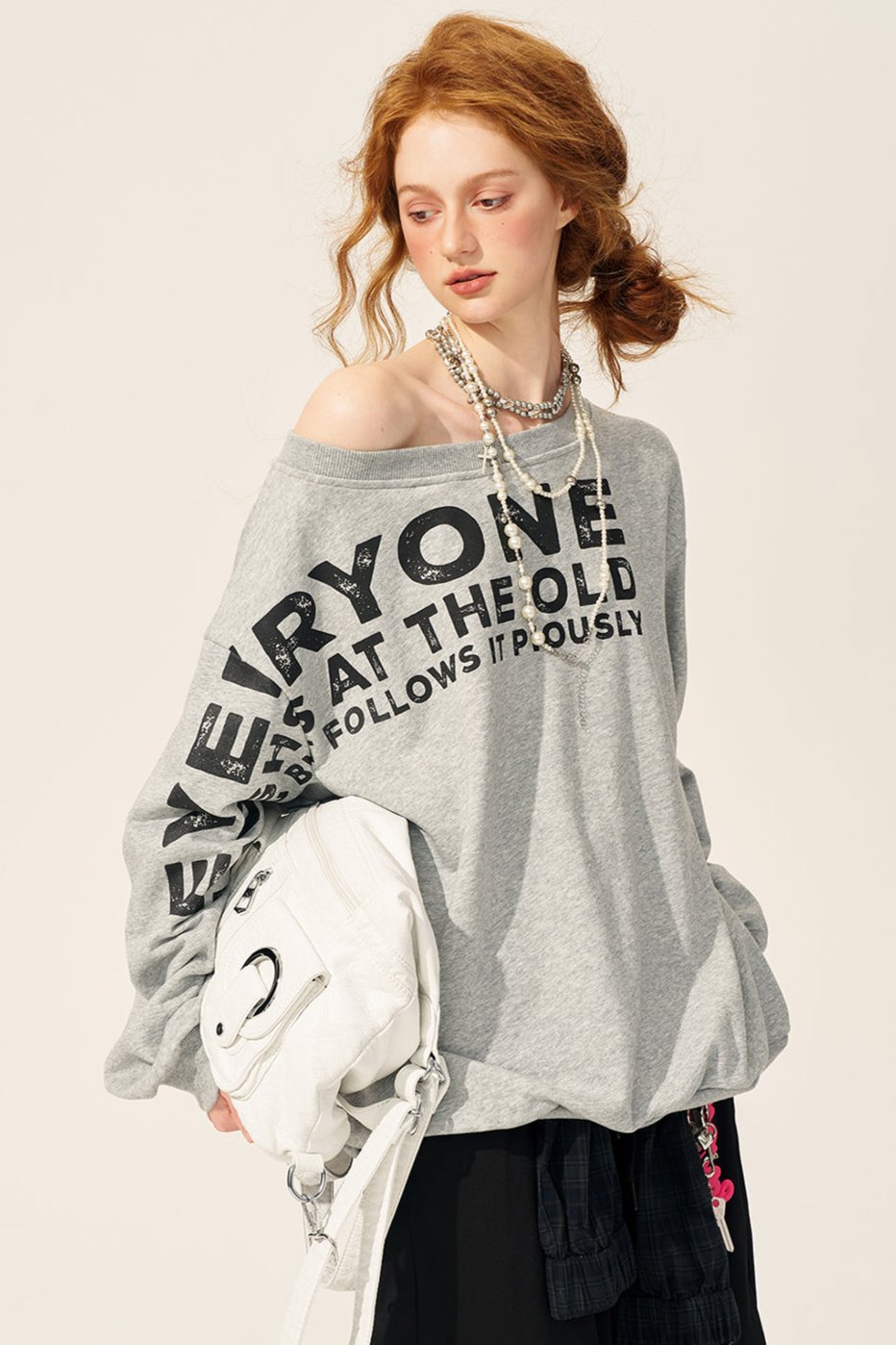 Casual Off-Shoulder Slanted Sweatshirt