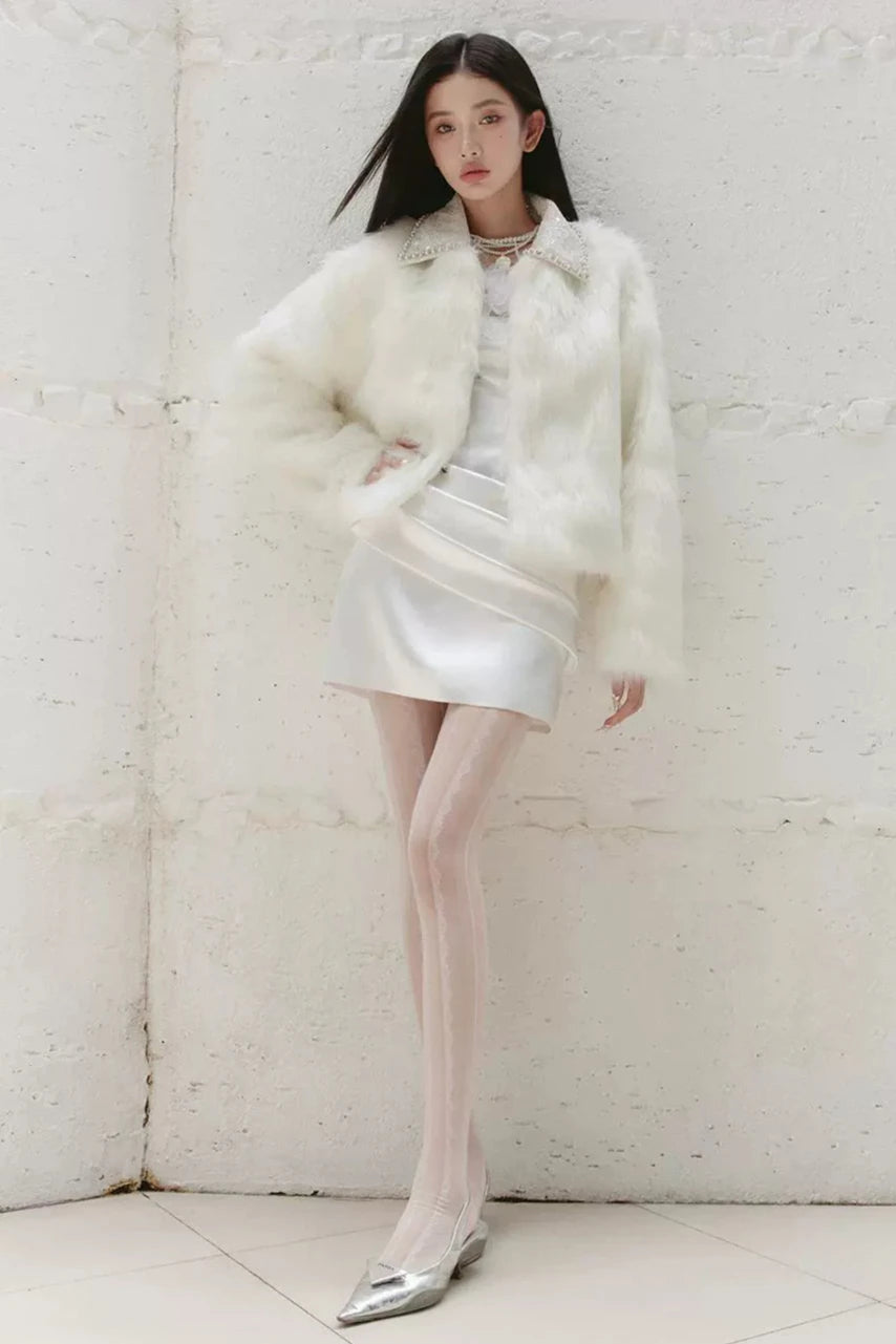 Delicate Plush Faux Fur Coat