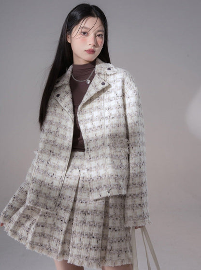 Small fragrant coat with skirt set