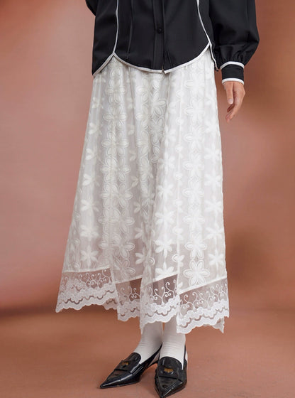 Curry Simple Lace White Skirt