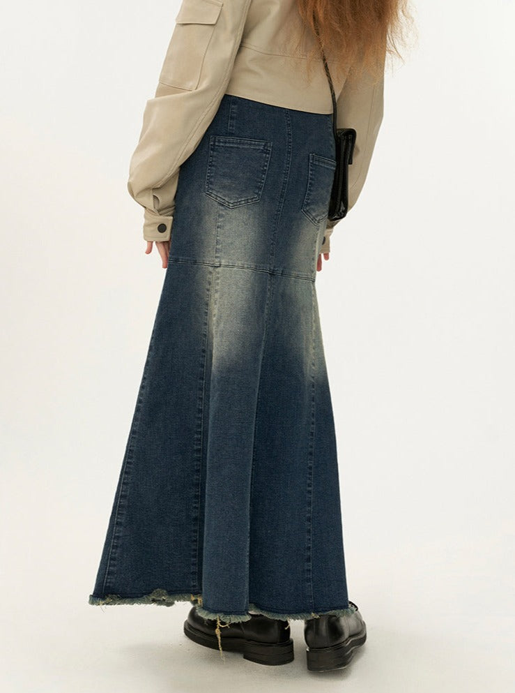 Star Rivet Slit Denim Skirt