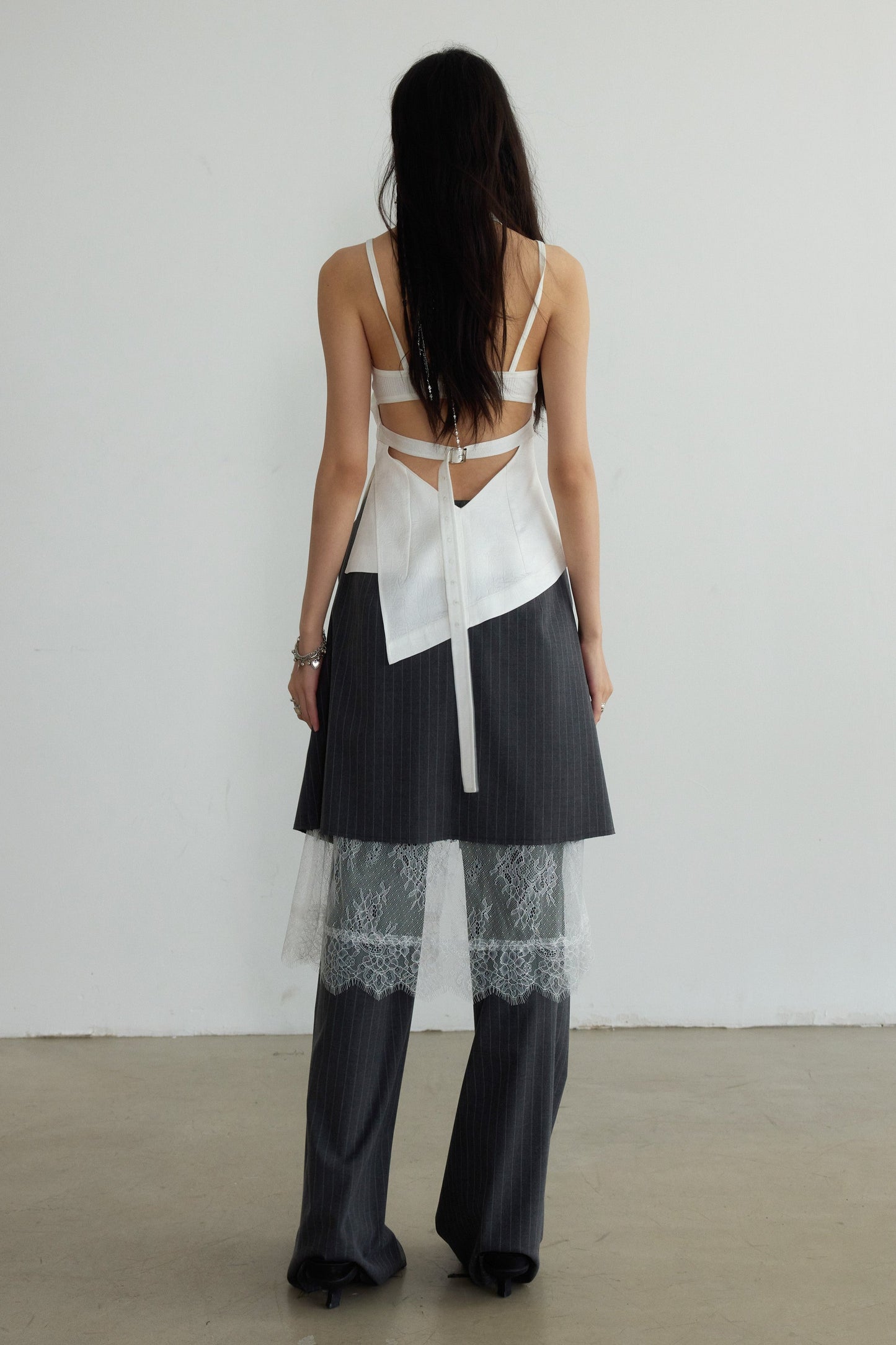 Textured Halterneck Backless Vest