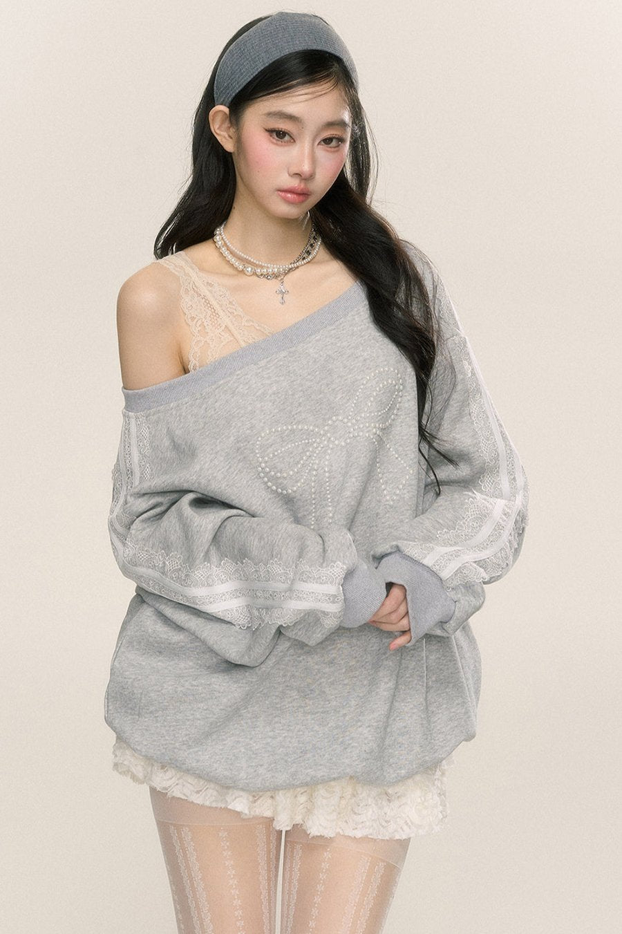 Slanted Shoulder Bow Loose Sweatshirt