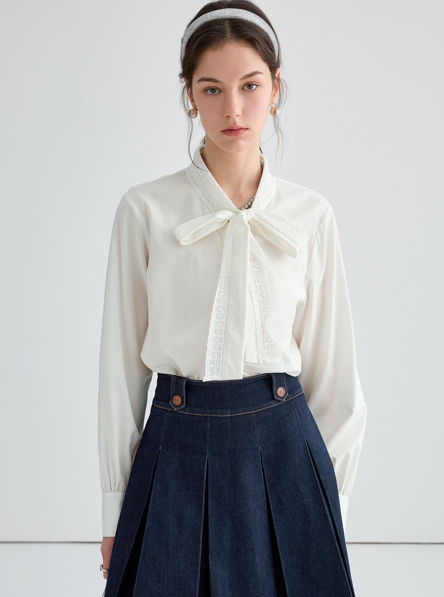 Vest Skirt & Lace-Up Shirt Fashion Set-Up