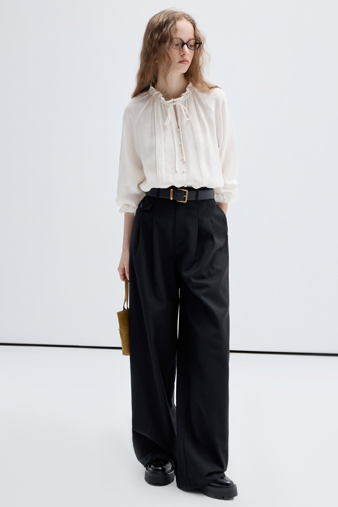 Lazy Loose and Thin Black Pants