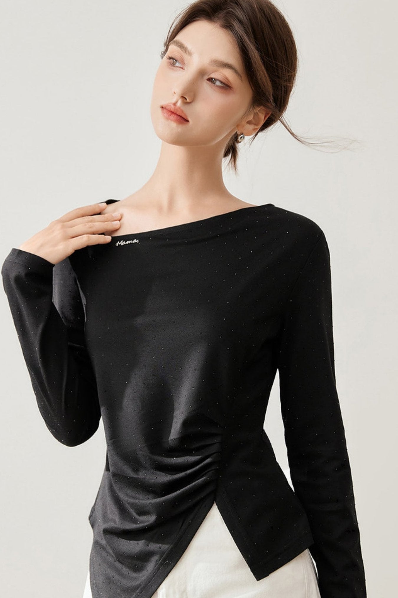 MEETLADY Design Slim Long Sleeve T-Shirt Women's 2024 Autumn New Irregular Pleated Slim Fit Base Shirt