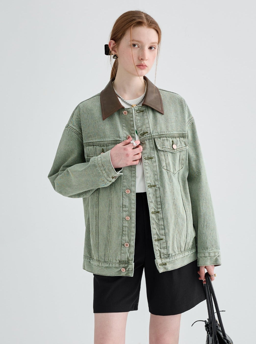 Contrast denim short jacket