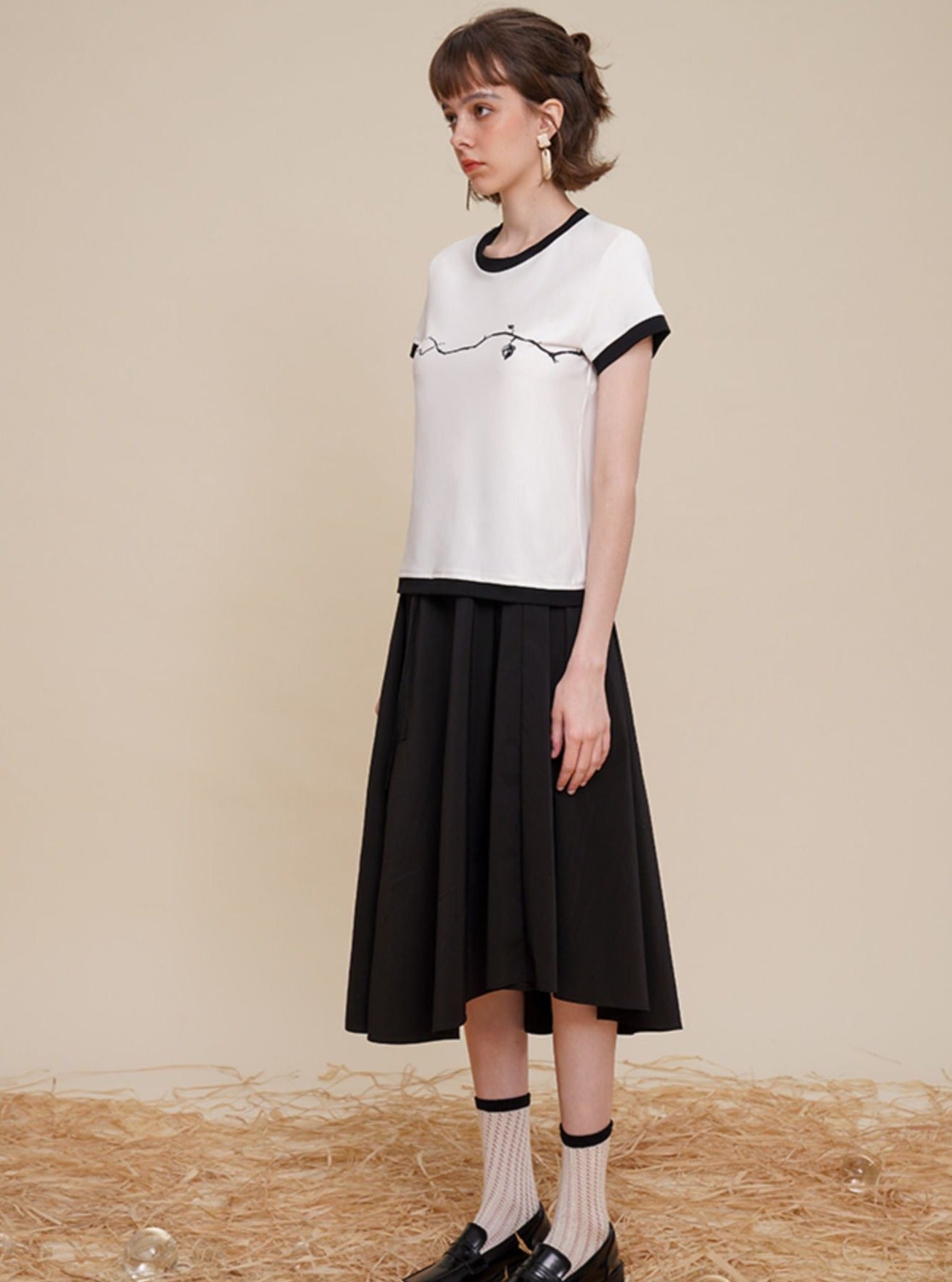 Short Sleeve CAMOOONI Branch Top