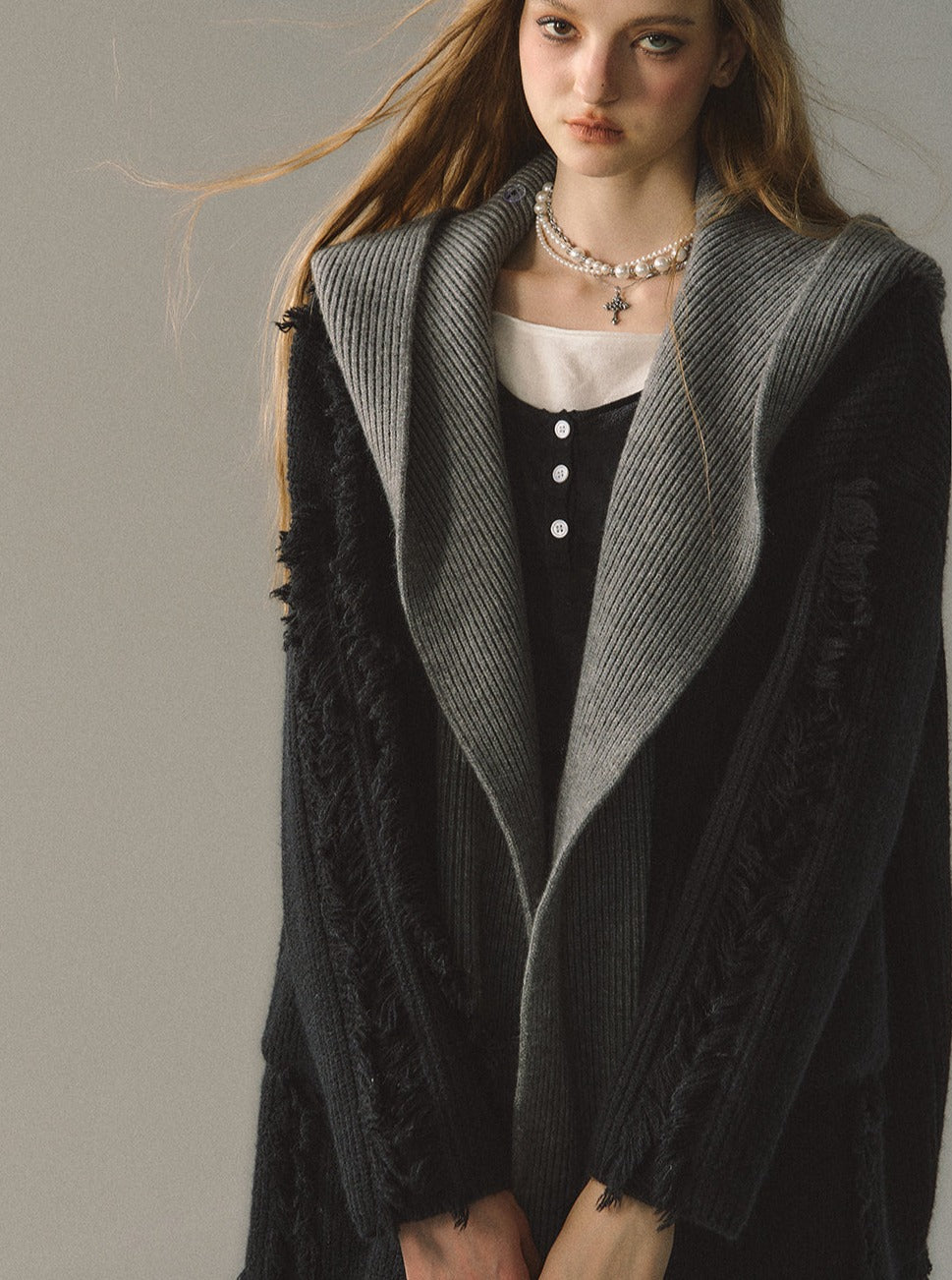 Hooded knitted cardigan jacket