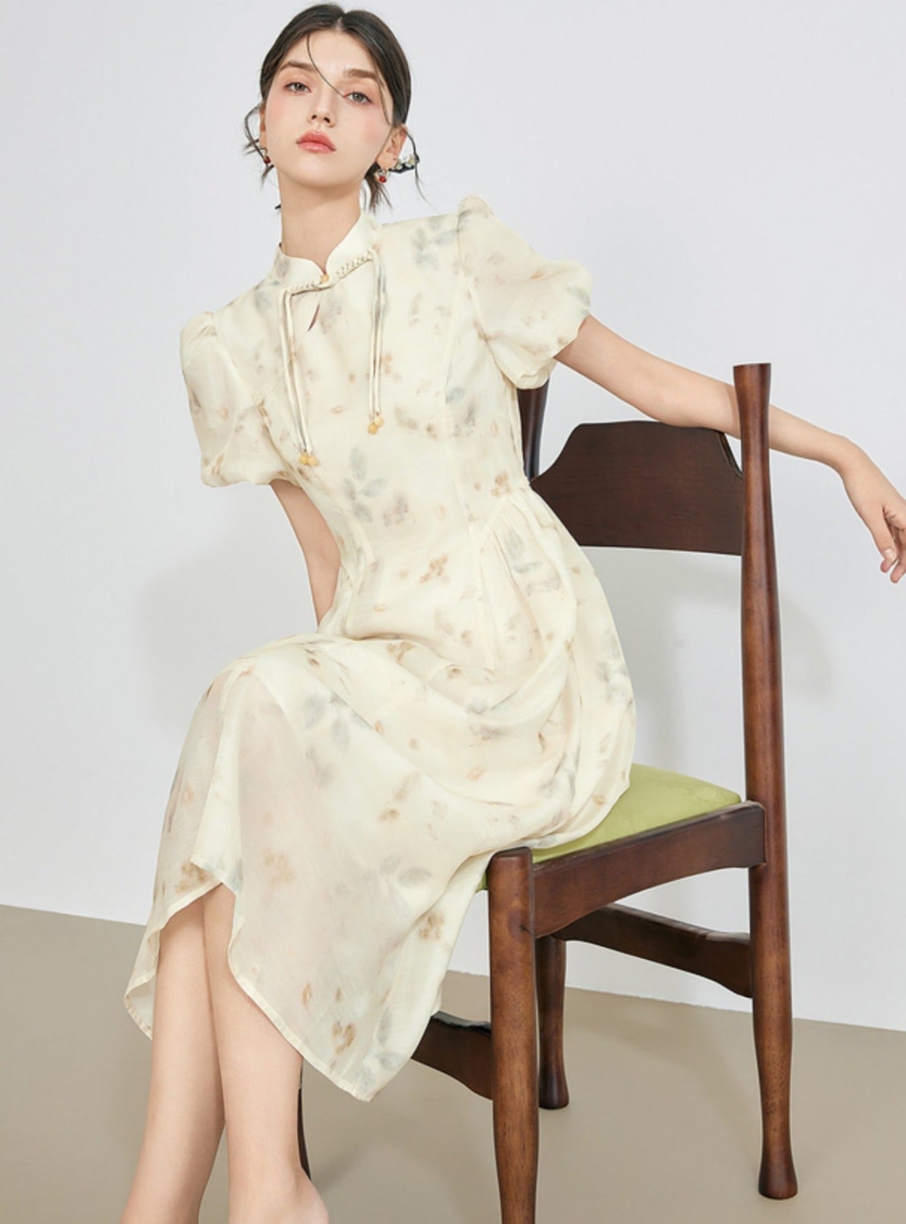 Chinese Style Stand-Up Collar Dress