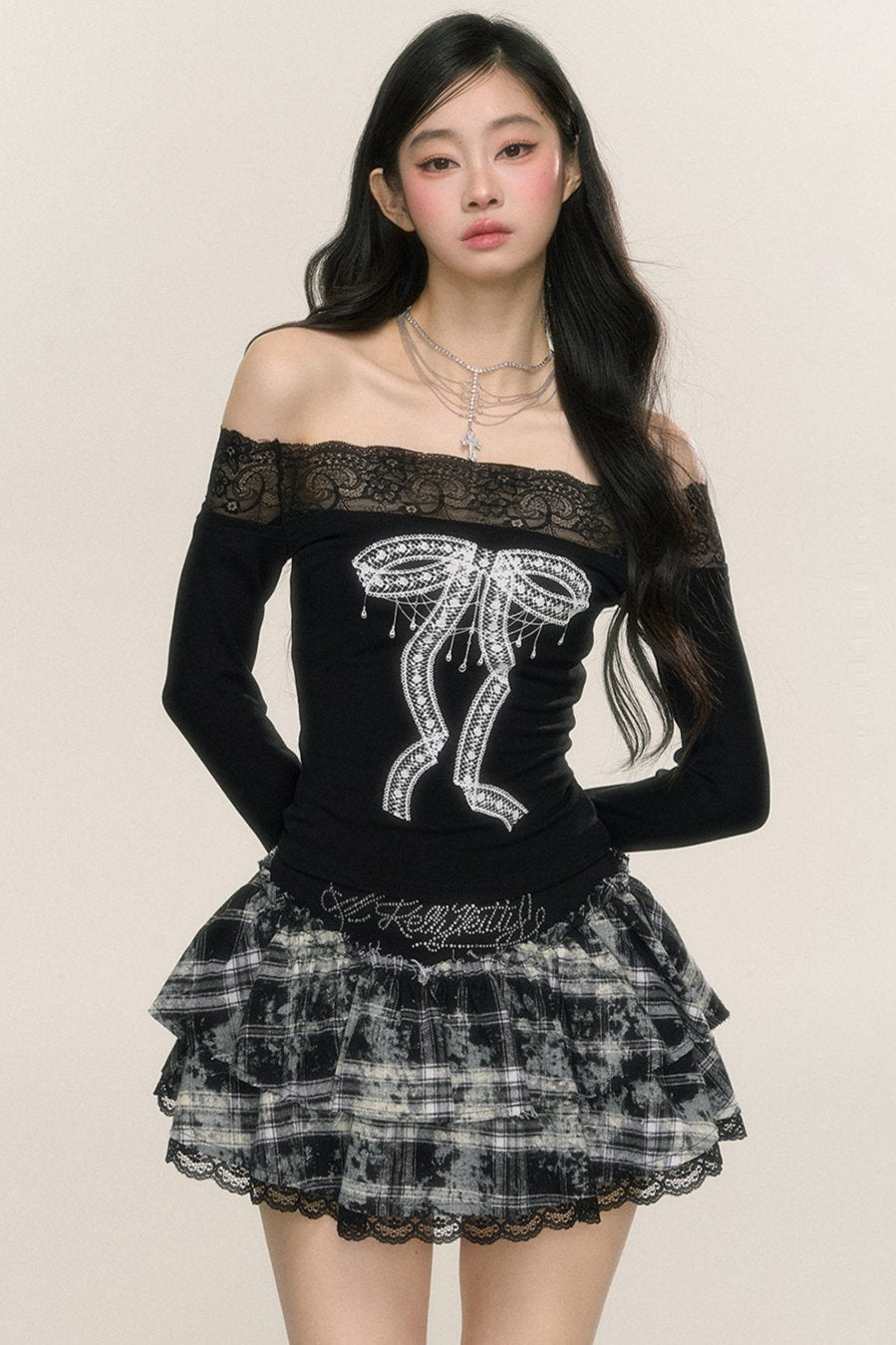 Paris Lace One-Shoulder Long-Sleeve T-Shirt