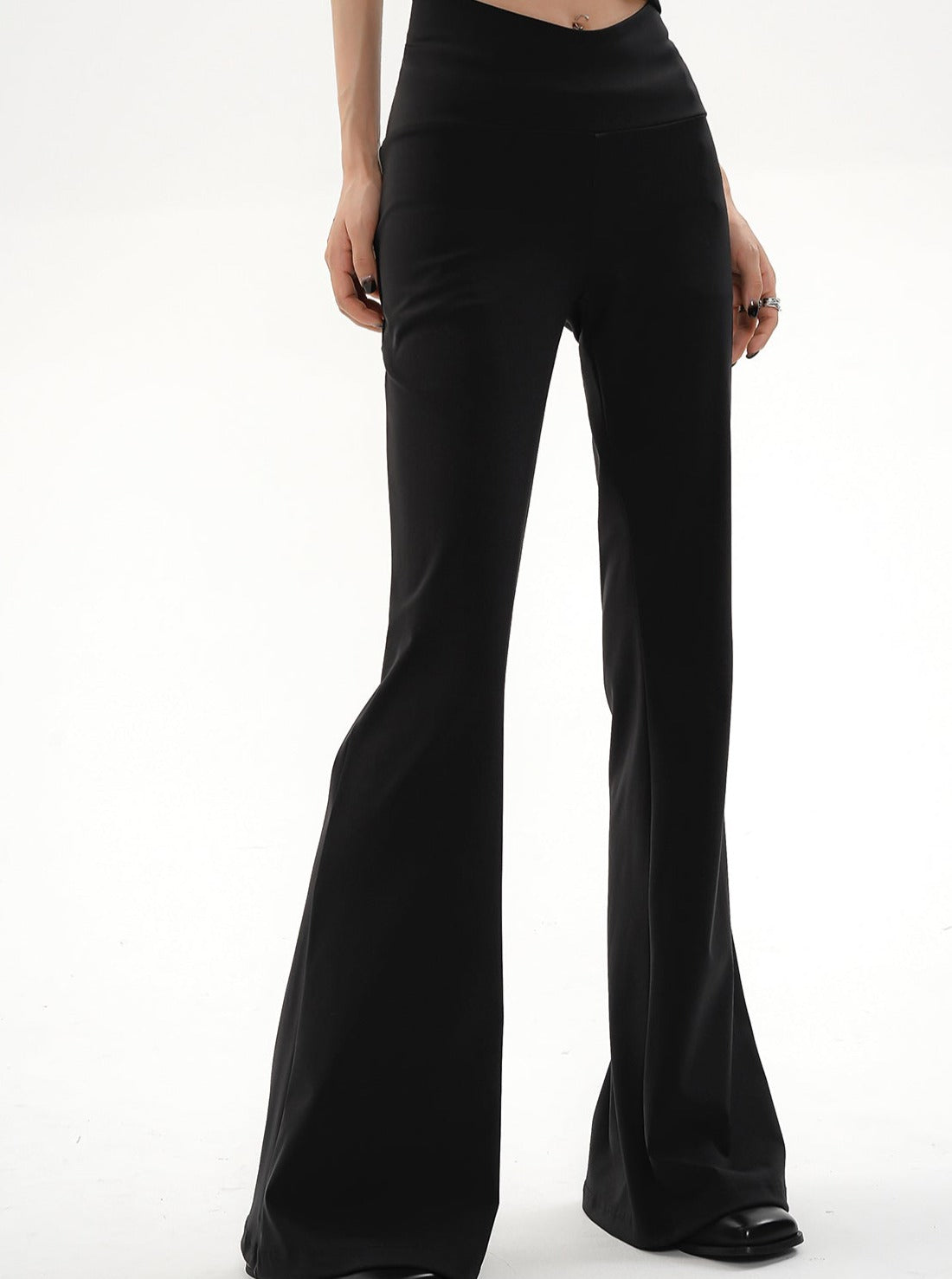 V-Waist Leg Long Pants