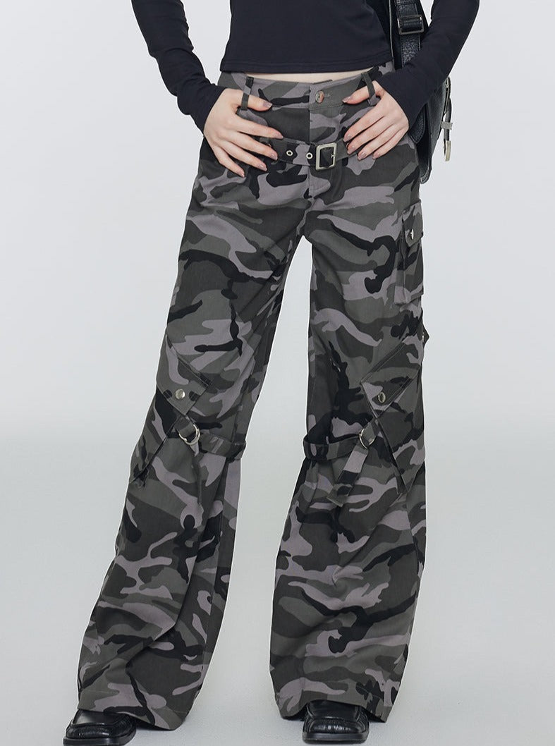 Straight-leg loose camouflage cargo pants