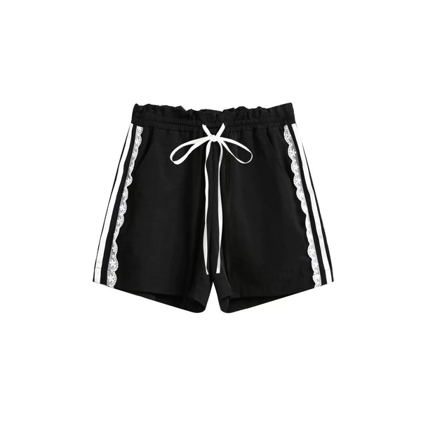 Retro Three-Bar Lace Sunscreen Set-Up