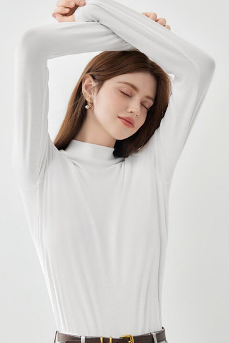 Semi-High Neck Knitted Base Shirt