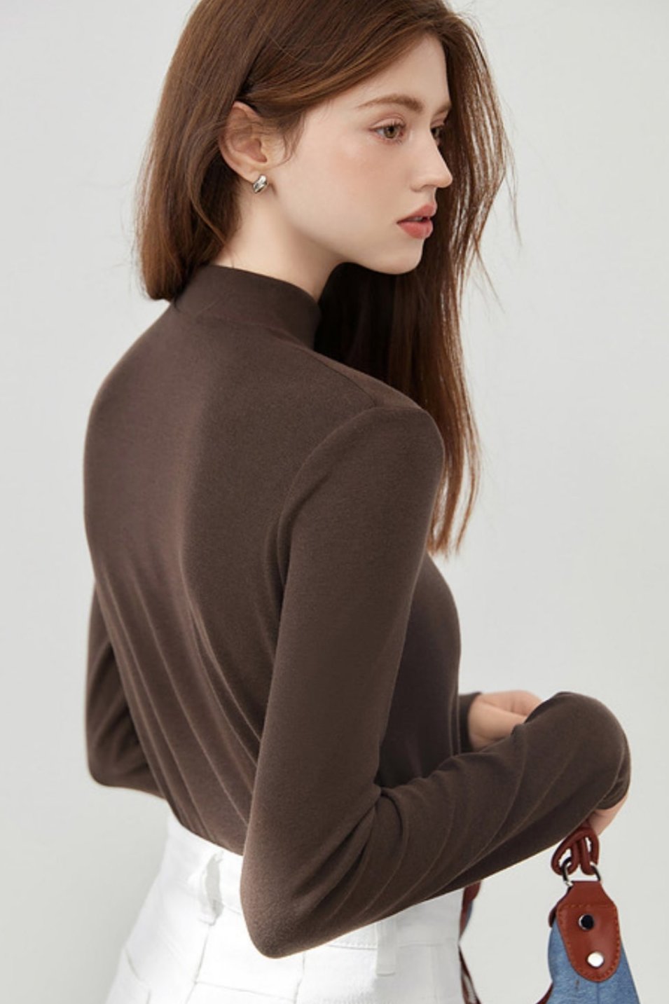 Semi-High Neck Knitted Base Shirt