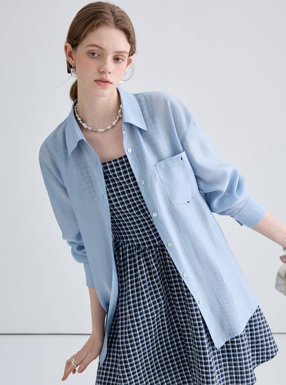 Blaues Vintage-Hemd mit kontrastierendem Karo-Kleid in A-Linie Set-Up
