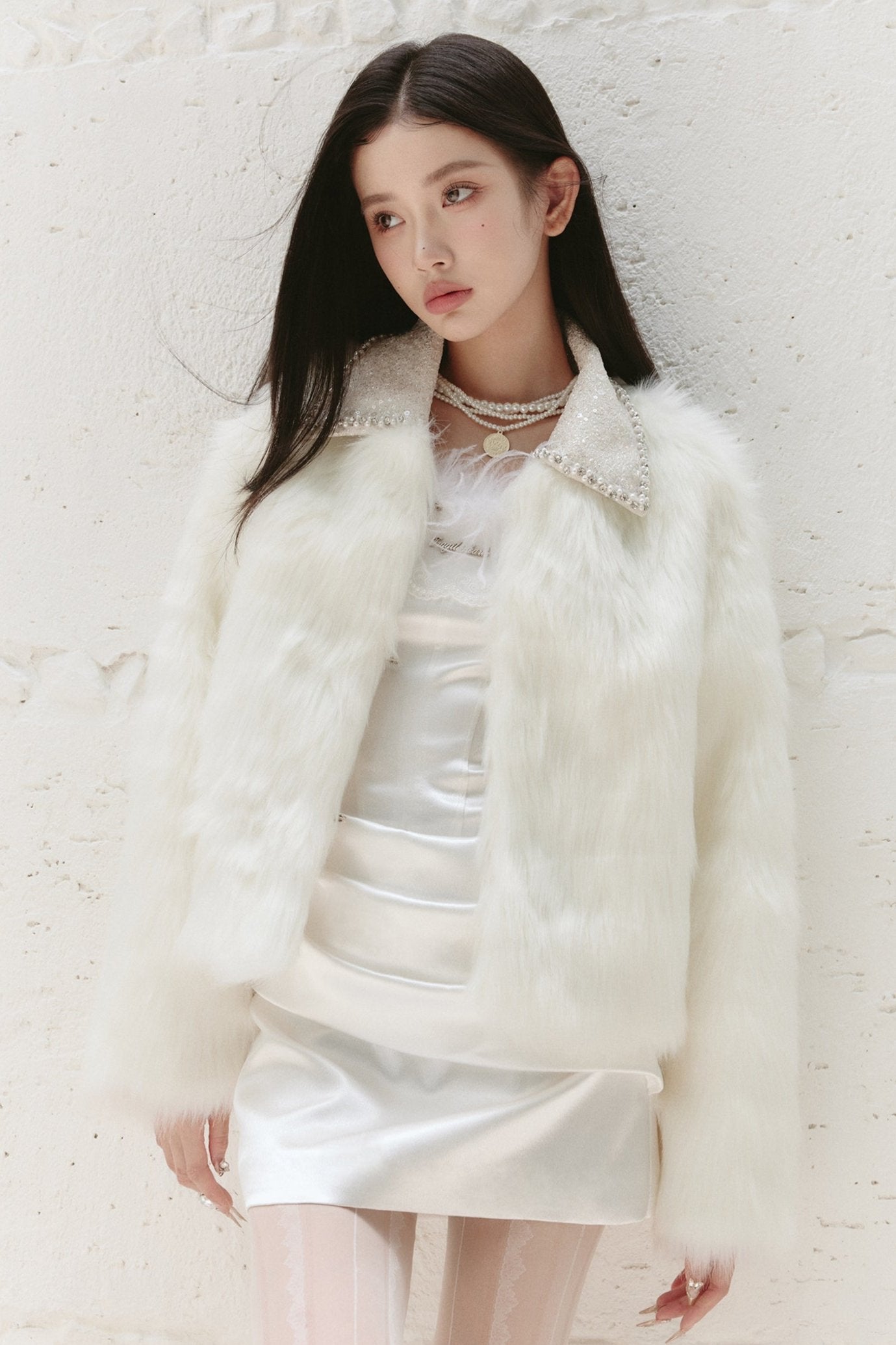 Delicate Plush Faux Fur Coat