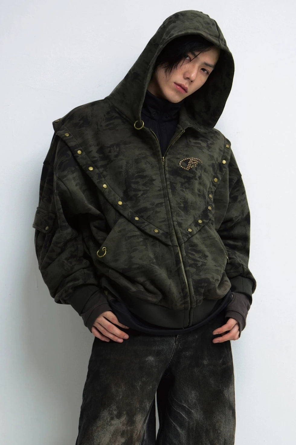 CAMOUFLAGE VINTAGE DISTRESSED HOODED JACKET