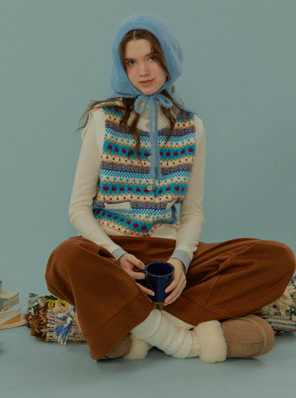 Vintage knitted vest