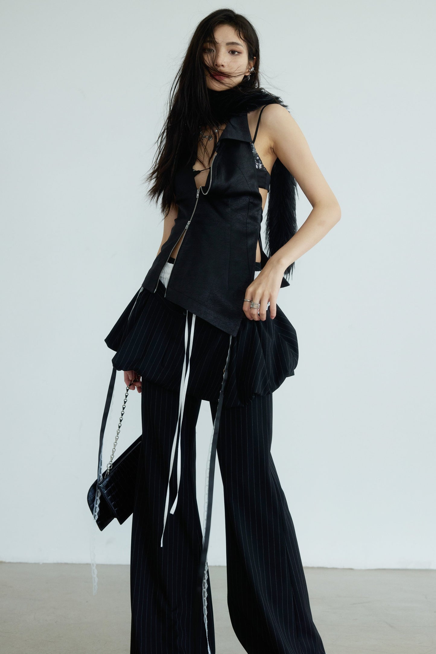 Textured Halterneck Backless Vest