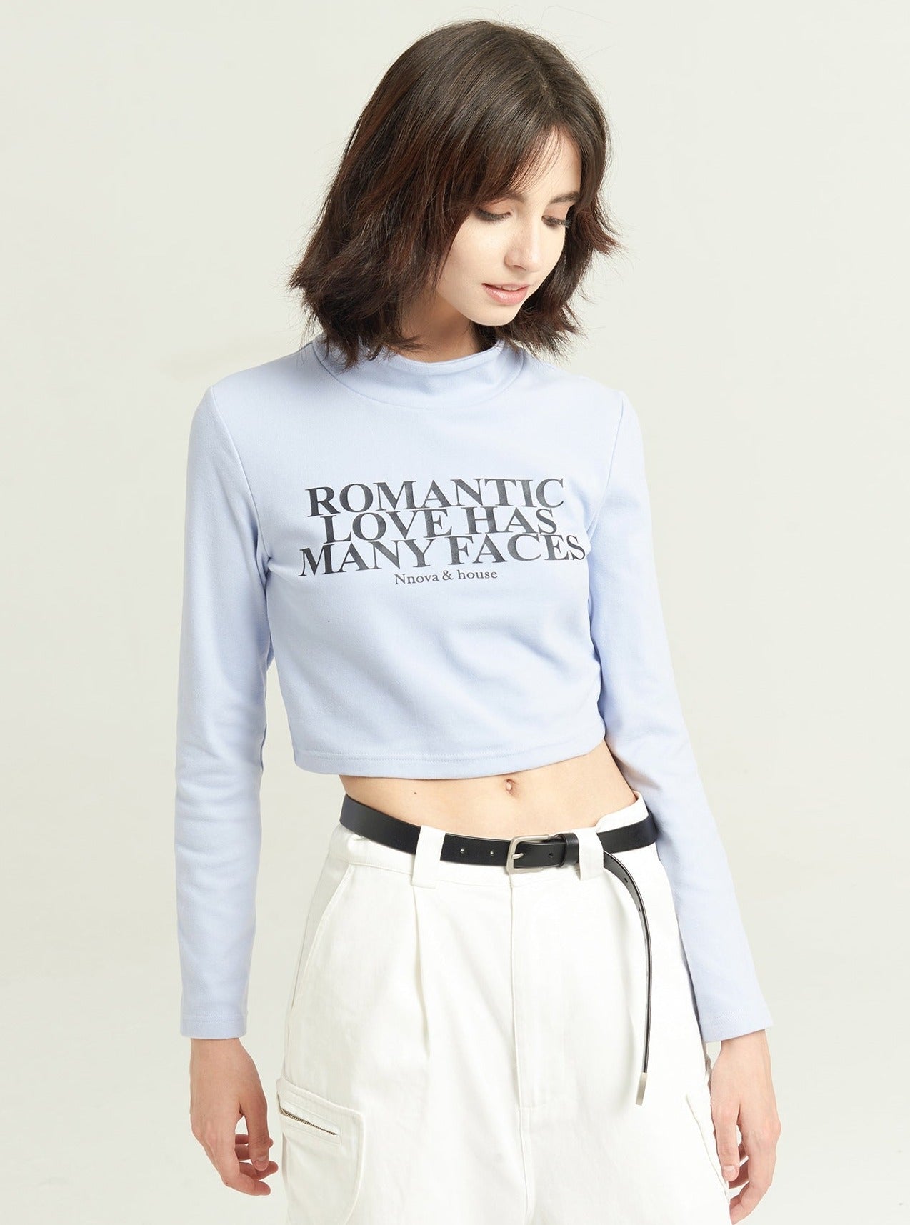 Turtleneck letters long sleeves crop tops