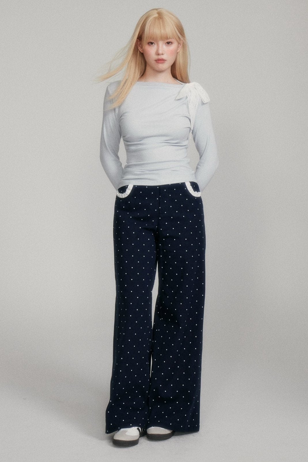 Lost Forest Good match lace dark blue polka dot pants Sweet girl looks thin and shows high wide-legged mop pants new products