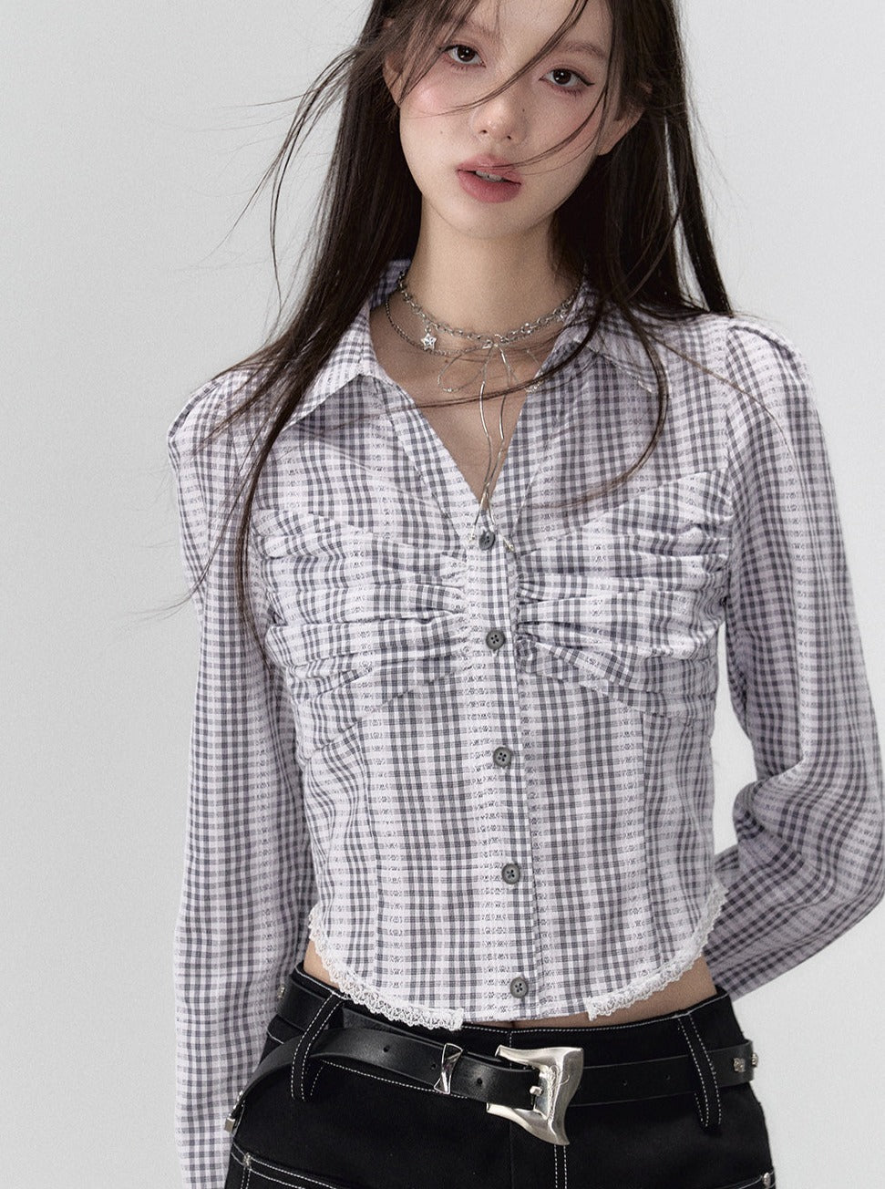 Striped slim fit cropped pleated shirt