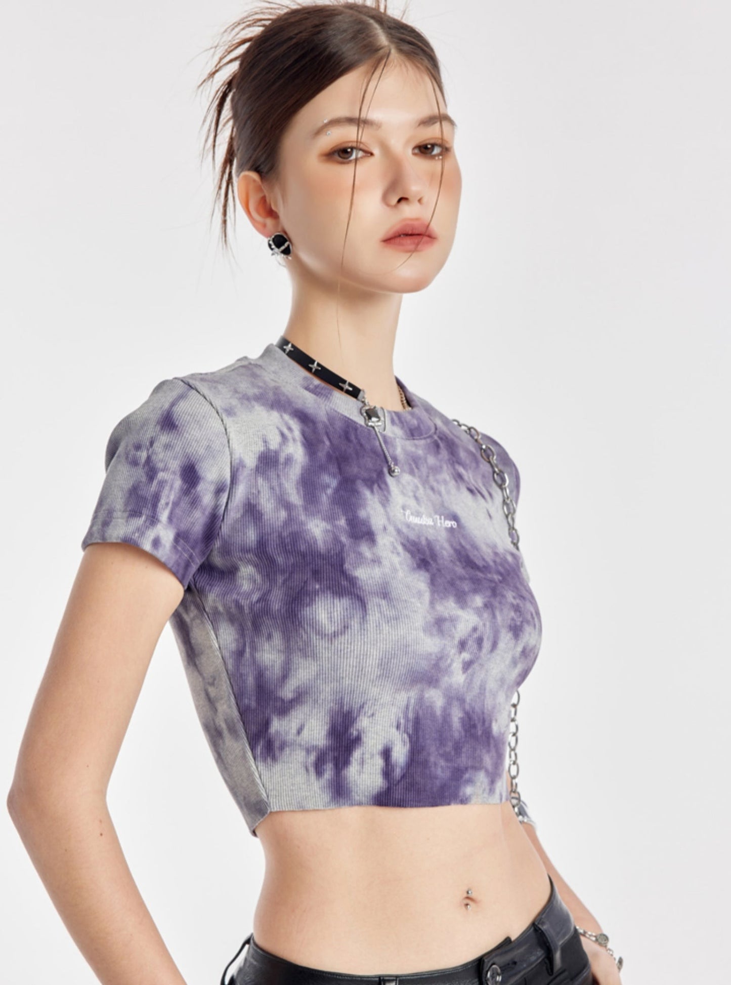 Lila Tie-Dye besticktes Crop Top