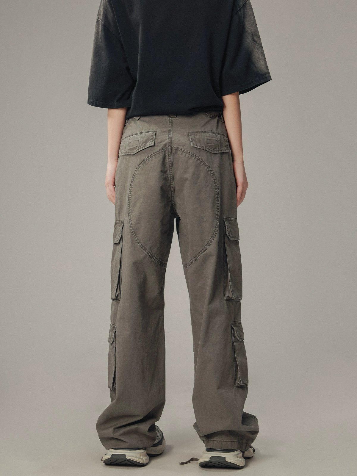 Retro Multi-Pocket Pants