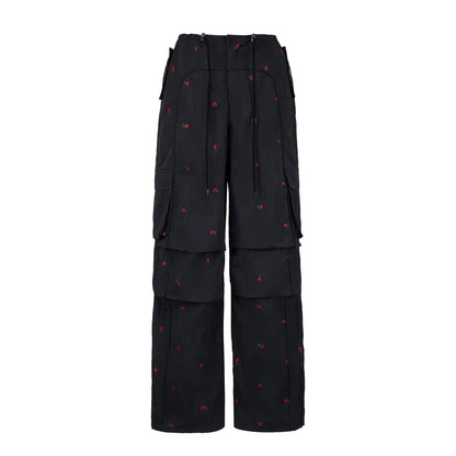 Cherry Sticked Cargo Hosen