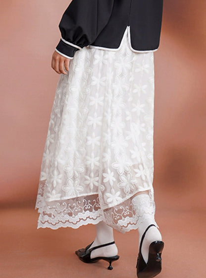 Curry Simple Lace White Skirt