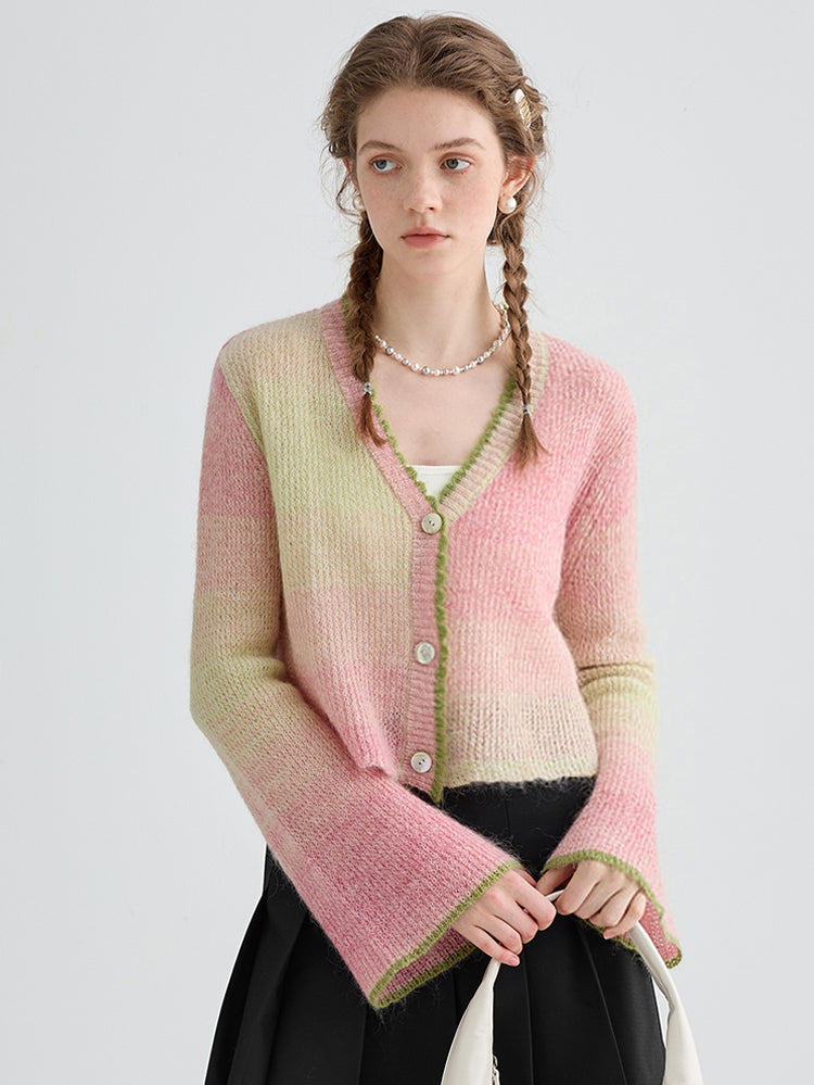 Design Bell Sleeve Gradient Knit Cardigan Top