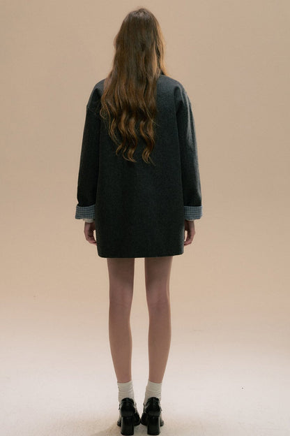 Fungus-Trimmed Dark Gray Tweed Coat