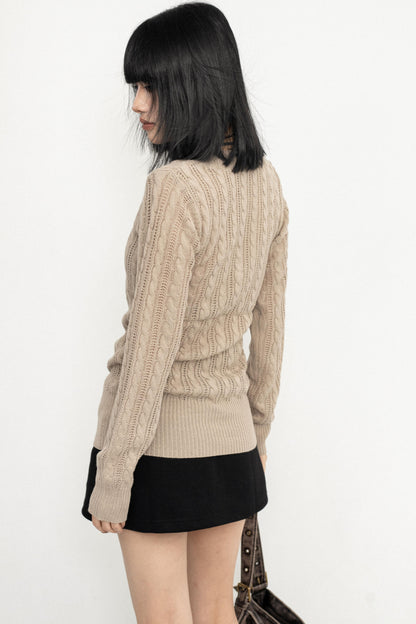 College Style V-neck Shirt