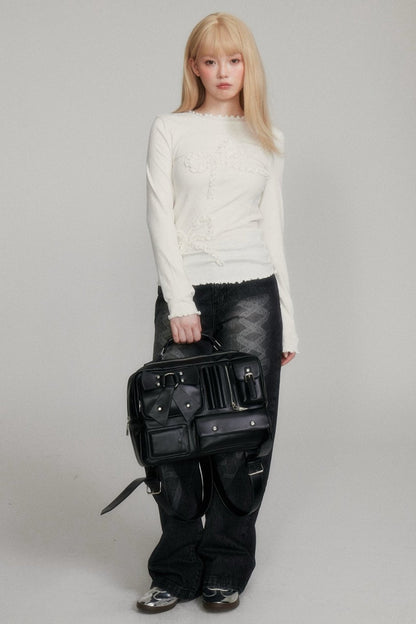 THREE-DIMENSIONAL POCKET SHOULDER BAG