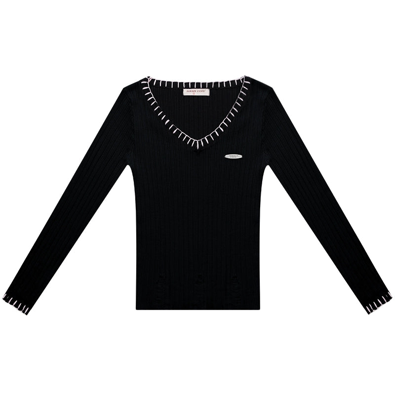 V-neck knit long sleeve T-shirt