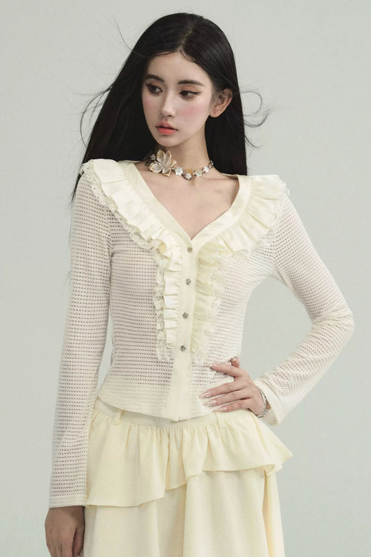 Chic Knitted Bell Sleeve Top